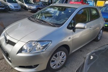 Toyota Auris 1.6