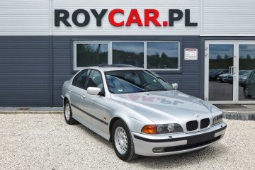 BMW 528i